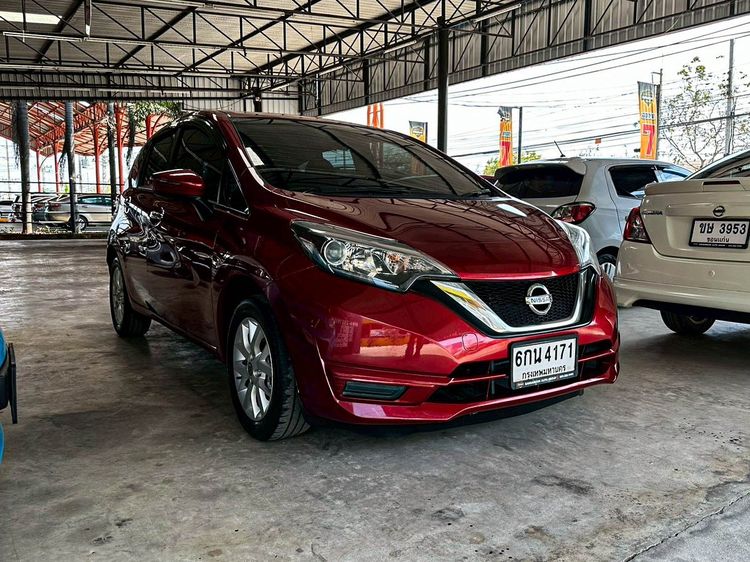Nissan Note 2017 1.2 V Sedan เบนซิน ไม่ติดแก๊ส เกียร์อัตโนมัติ แดง รูปที่ 3