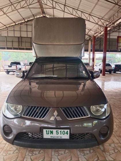 รถ Mitsubishi Triton 2.5 GL สี เทา