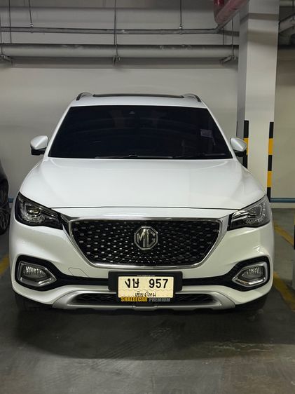 รถ MG HS 1.5 X สี ขาว