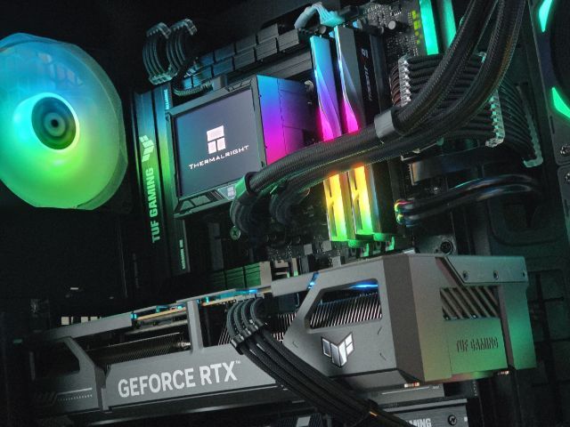 คอมพิวเตอร์ตั้งโต๊ะ คอมประกอบ รูปที่ 2