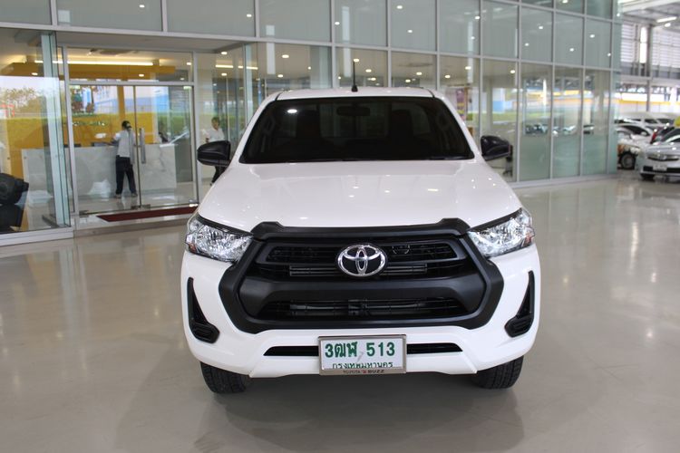 รถ Toyota Hilux Revo 2.8 G 4WD สี ขาว