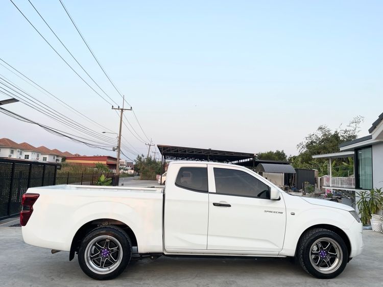 Isuzu D-MAX 2022 1.9 S Pickup ดีเซล ไม่ติดแก๊ส เกียร์ธรรมดา ขาว รูปที่ 4