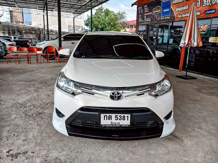 Toyota Vios 2014 1.5 E Sedan เบนซิน ไม่ติดแก๊ส เกียร์อัตโนมัติ ขาว รูปที่ 2