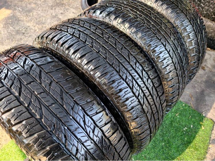 ยางกระบะแก้มขาว yokohama 245 70 16 ปี 25 ชุดละ 8,000 บาทครับ