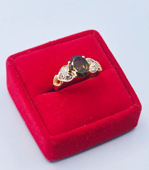 แหวนคล้ายบุษราคัม รูปที่ 3