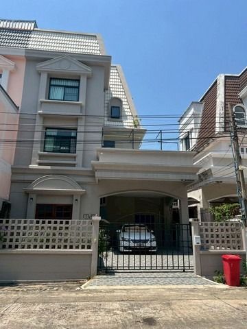 ขายทาวน์โฮม ซอยศรีนครินทร์24 หมู่บ้าน ศรีนครินทร์แกรนด์แมนชั่น