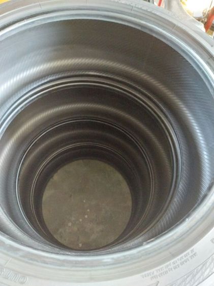 Yokohama advance  db v552 ขนาด 225 45 r19 ใช้น้อย 22,000 km ปียาง 2822 ขาย 3,500 B รูปที่ 13