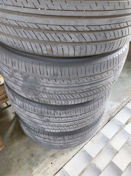 Yokohama advance  db v552 ขนาด 225 45 r19 ใช้น้อย 22,000 km ปียาง 2822 ขาย 3,500 B รูปที่ 3