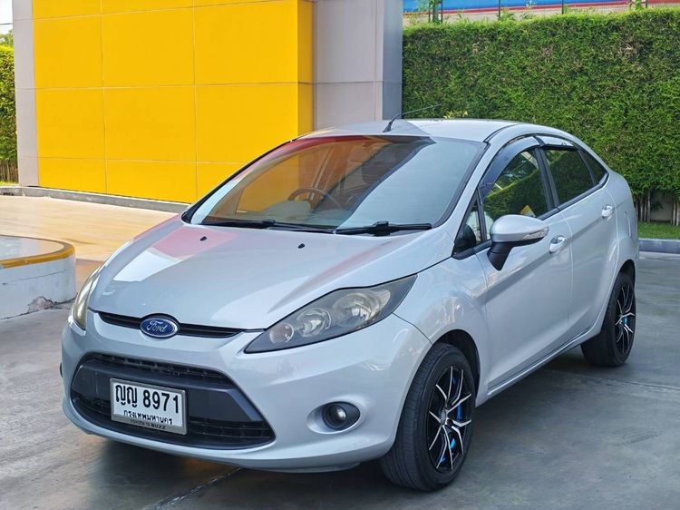 Ford Fiesta 2010 1.4 Style Sedan เบนซิน ไม่ติดแก๊ส เกียร์อัตโนมัติ บรอนซ์เงิน รูปที่ 2