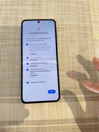 Samsung Flip4 256gb เครื่องนอก ตำหนิแพรจอมีปัญหา รูปที่ 4