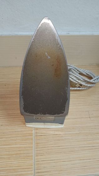 เตารีด Electrolux  EDI100 มีให้เก็บปลายทางได้ รูปที่ 3