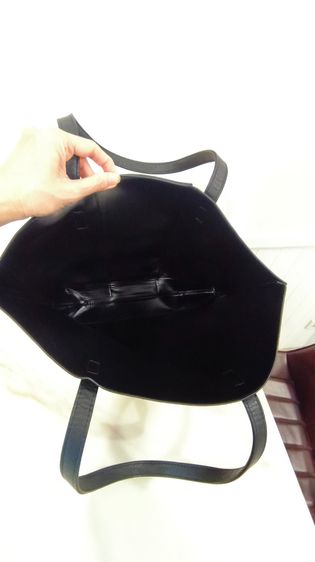 กระเป๋า MCM Parfume Tote Bag ของแท้  รูปที่ 3