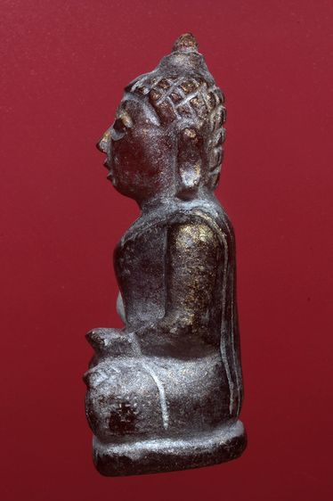 พระพุทธแกะเก่าสวยๆค่ะเก่าค่ะ รูปที่ 4