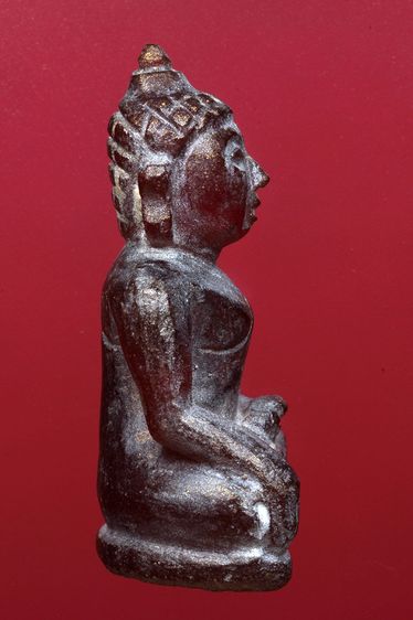 พระพุทธแกะเก่าสวยๆค่ะเก่าค่ะ รูปที่ 3