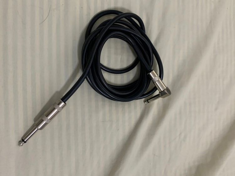 แอมป์ vox9106 + สายแจ๊ค ( แถมตัวแปลงแรงดันไฟฟ้าฟรี )