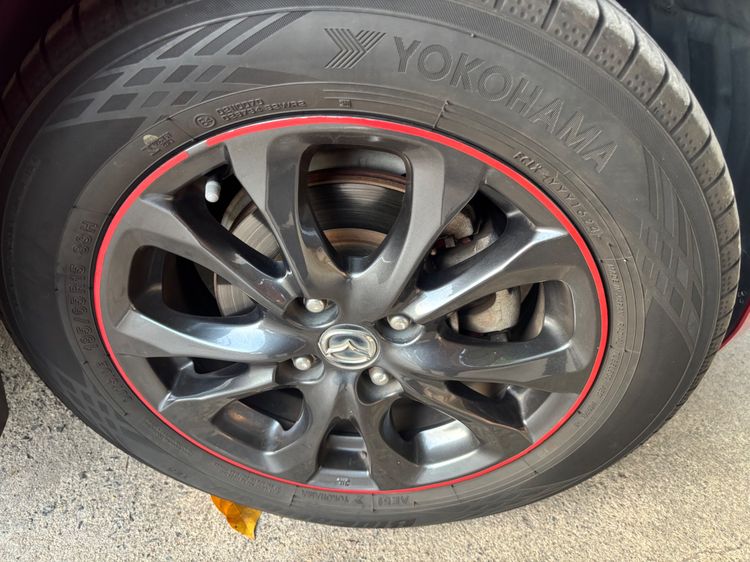 Mazda Mazda 2 2019 1.3 Sports High Connect Sedan เบนซิน ไม่ติดแก๊ส เกียร์อัตโนมัติ แดง รูปที่ 4