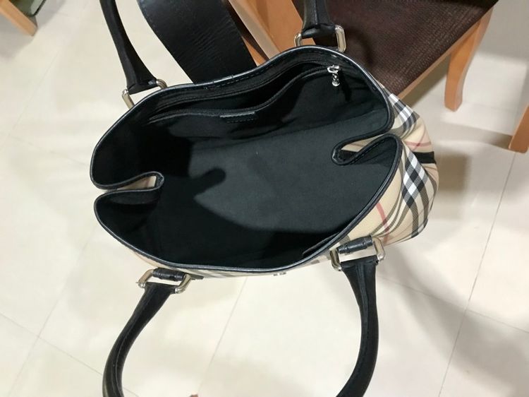 ต่อรองได้ Burberry ของแท้ มือสอง สภาพดีมาก รูปที่ 12