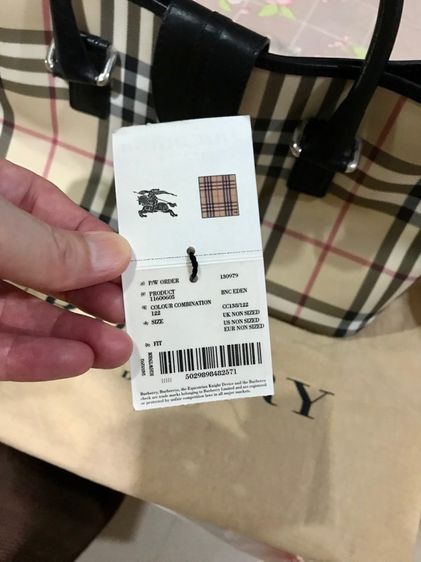 ต่อรองได้ Burberry ของแท้ มือสอง สภาพดีมาก รูปที่ 16