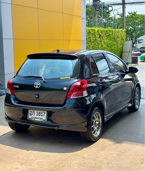 Toyota Yaris 2009 1.5 J Sedan เบนซิน ไม่ติดแก๊ส เกียร์อัตโนมัติ ดำ รูปที่ 4