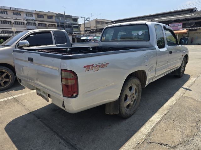 Toyota Hilux Tiger D4D 2003 รุ่นย่อยอื่นๆ Pickup ดีเซล เกียร์ธรรมดา เทา รูปที่ 2