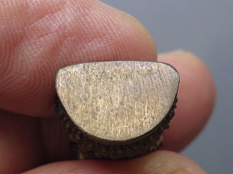 พระกริ่งจีน ต้าเยิ่นถะ เนื้อนวะโลหะ โครงการสร้างอาคารเรียน โรงเรียนกาญจนาภิเษกสมโภช ปี2539 พร้อมกล่องเดิม รูปที่ 7