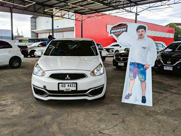 Mitsubishi Mirage 2018 1.2 GLX Sedan เบนซิน ไม่ติดแก๊ส เกียร์อัตโนมัติ ขาว รูปที่ 2
