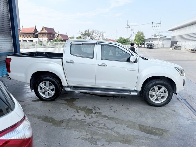 Isuzu D-MAX 2017 1.9 Hi-Lander Z Pickup ดีเซล เกียร์อัตโนมัติ ขาว รูปที่ 2