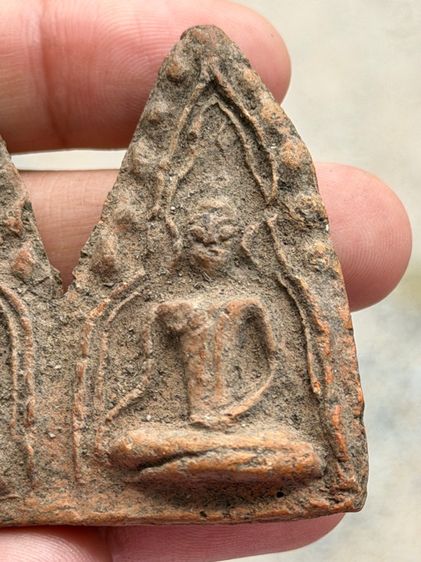 พระเครื่องไม่ทราบที่ รูปที่ 4