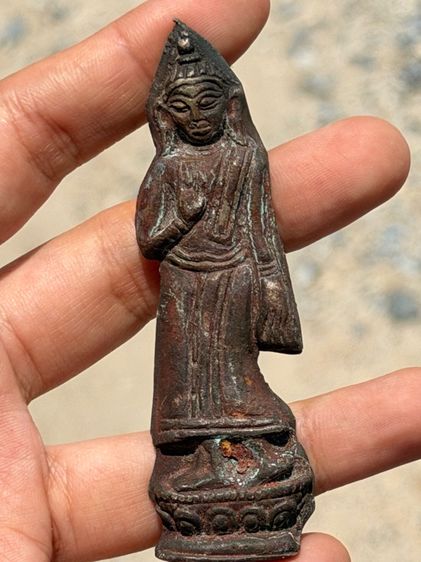 พระเครื่องไม่ทราบที่