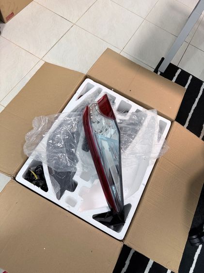 ไฟท้าย Toyota Camry Hybrid Permium 2019 XV70 ACV70 สภาพเหมือนใหม่ ไฟเต็ม ออกครบทุกจุด รูปที่ 9