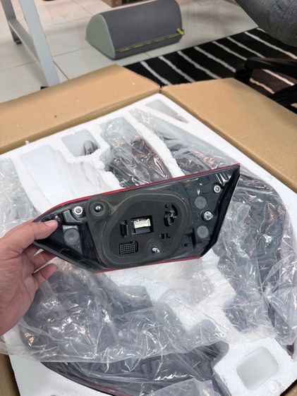 ไฟท้าย Toyota Camry Hybrid Permium 2019 XV70 ACV70 สภาพเหมือนใหม่ ไฟเต็ม ออกครบทุกจุด รูปที่ 4