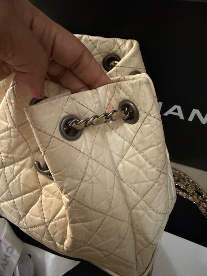 Used chanel gabrielle backpack ของแท้ ขายเทเอาไปสปาต่อสวยได้เลยค่ะ รูปที่ 3