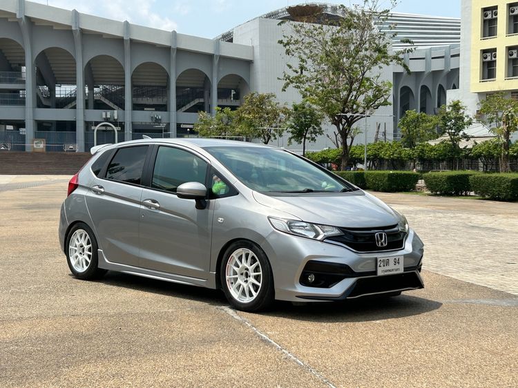 honda jazz gk เกียร์mt ปี2021