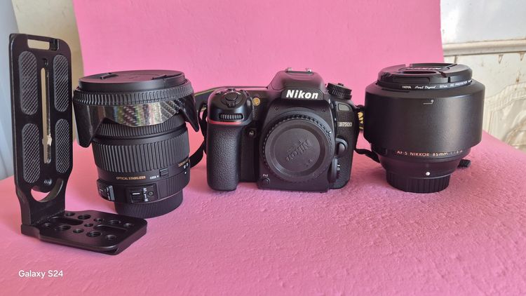 กล้อง DSLR ไม่กันน้ำ Nikon d7500 