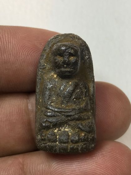 หลวงปู่ทวดเนื้อว่านปี97สวยมีสองพิมพ์ รูปที่ 4