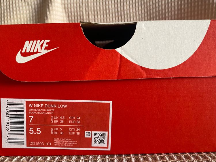 Nike Dunk Low Panda รูปที่ 8