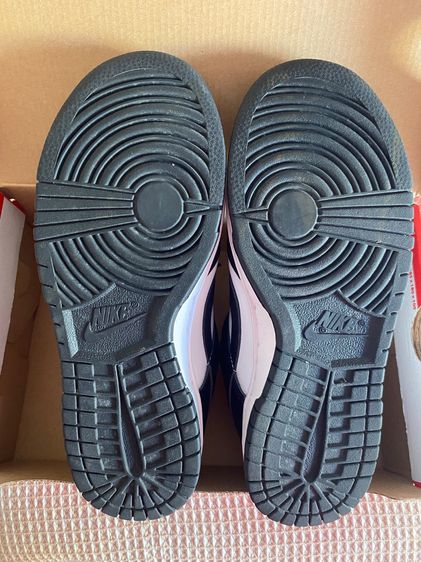 Nike Dunk Low Panda รูปที่ 9