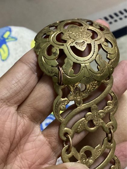 📌เข็มขัดทองเหลืองแท้งานเก่า มีตอกทุกข้อ ยาว 37 นิ้ว ตำหนิขอเกี่ยวหลุดเชื่อม 1 จุด ตามภาพ  รูปที่ 5