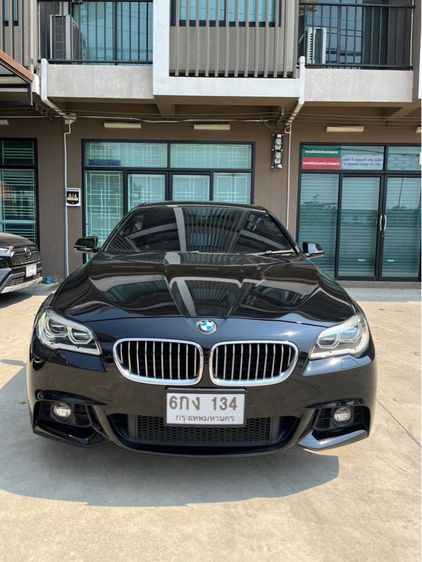 รถ BMW Series 5 525d สี ดำ