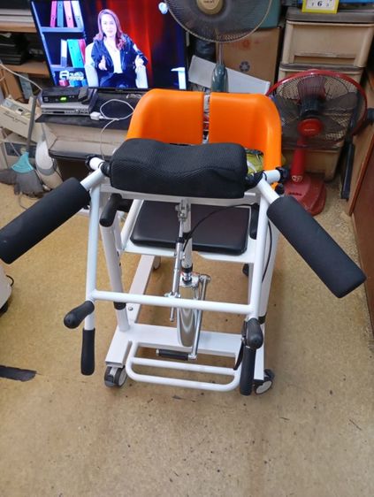 รถเข็นยกตัวผู้ป่วย รูปที่ 8