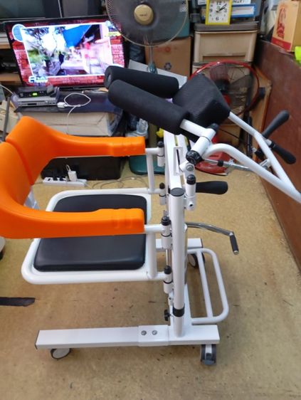 รถเข็นยกตัวผู้ป่วย รูปที่ 14