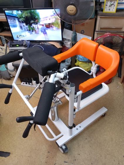 รถเข็นยกตัวผู้ป่วย รูปที่ 10