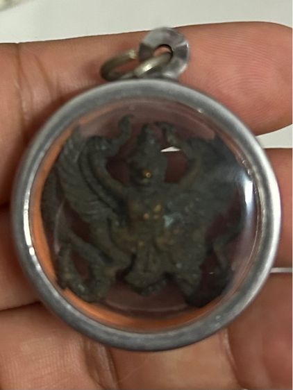 ครุฑในกรอบ