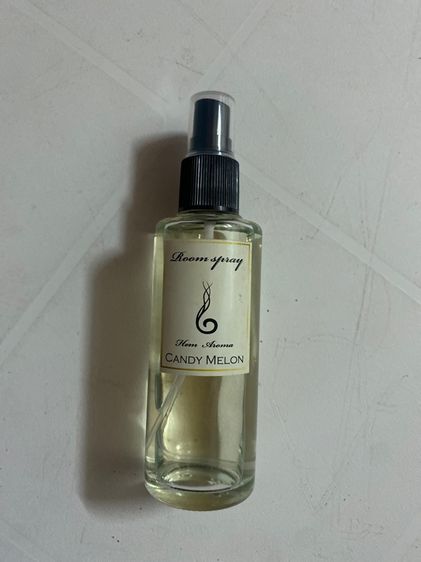 spray bottle 