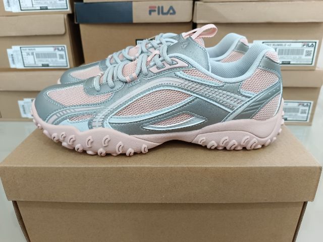 รองเท้าออกกำลังกายผู้หญิง fila ของแท้มือ1