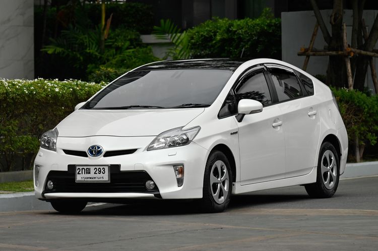 Toyota Prius 2013 1.8 Hybrid Top Option Grade Sedan ไฮบริด ไม่ติดแก๊ส เกียร์อัตโนมัติ ขาว