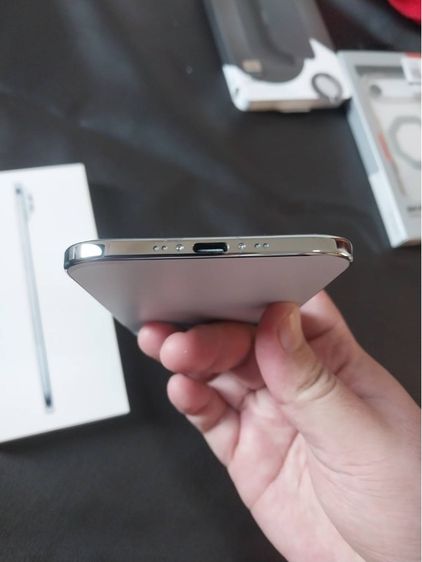 iPhone air 256 สีฟ้าอ่อน ไร้รอย แบต100 ประกันยาว 2 ปี รูปที่ 3