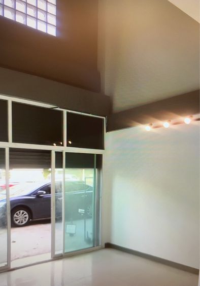 💥วิวสะพานพระราม3 เอเชียทีค ติดถนนใหญ่ เช่าตึกแถว ติดถนนใหญ่ เจริญนคร 62 ใกล้สี่แยกบุคคโล📌 รูปที่ 2