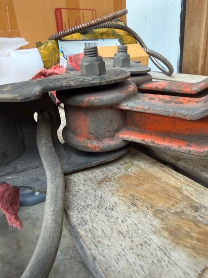 กันโคลง acpower ของรถตู้ commuter  รูปที่ 5