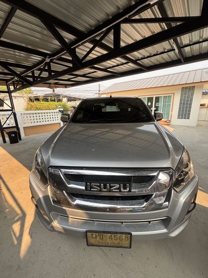 รถ Isuzu D-MAX 1.9 Hi-Lander L สี บรอนซ์เงิน